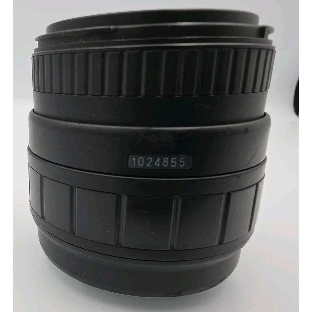 Sigma 24-70mm f3.5-5.6 D Aspherical AF Zoom Lens for Nikon Mount